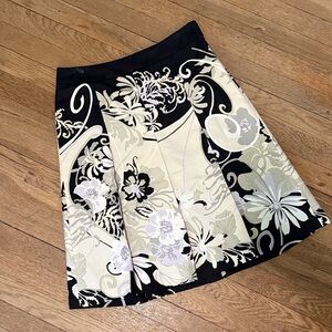 Ann Taylor Black and Cream Floral A-Line Skirt
